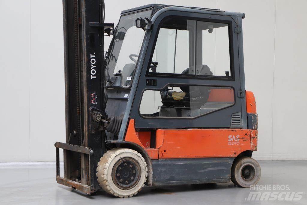 Toyota 7FBMF30 Stivuitor electric