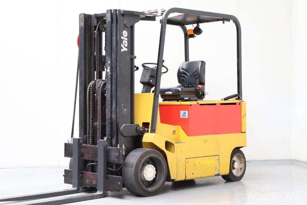 Yale ERC40AKE Stivuitor electric
