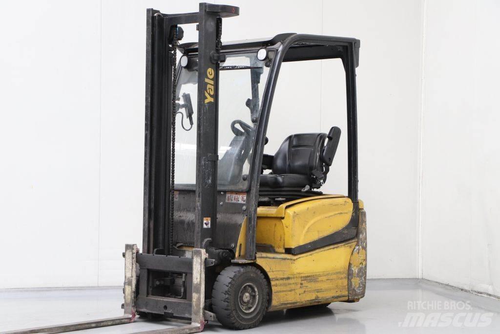 Yale ERP16VT Stivuitor electric