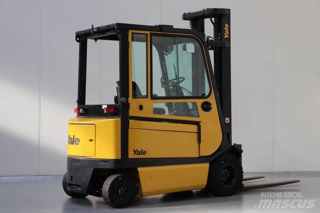 Yale ERP30ALF Stivuitor electric