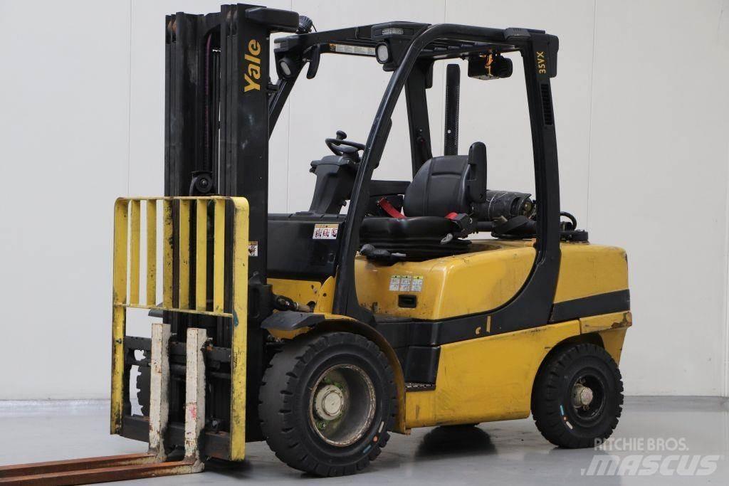 Yale GLP35VX Stivuitor GPL
