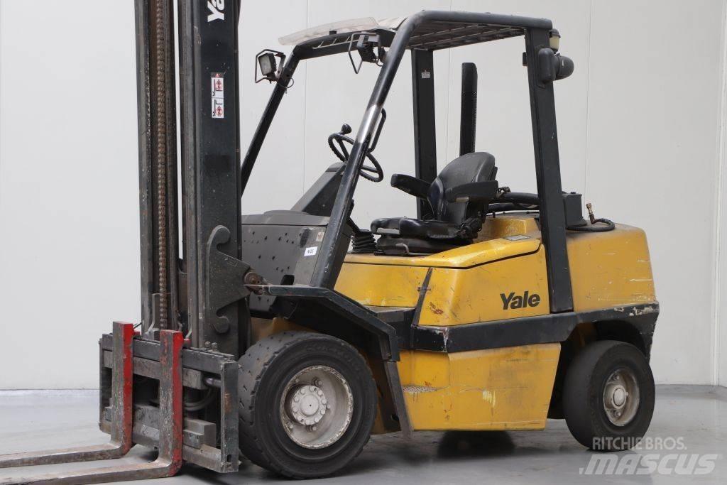 Yale GLP40LJ Stivuitor GPL