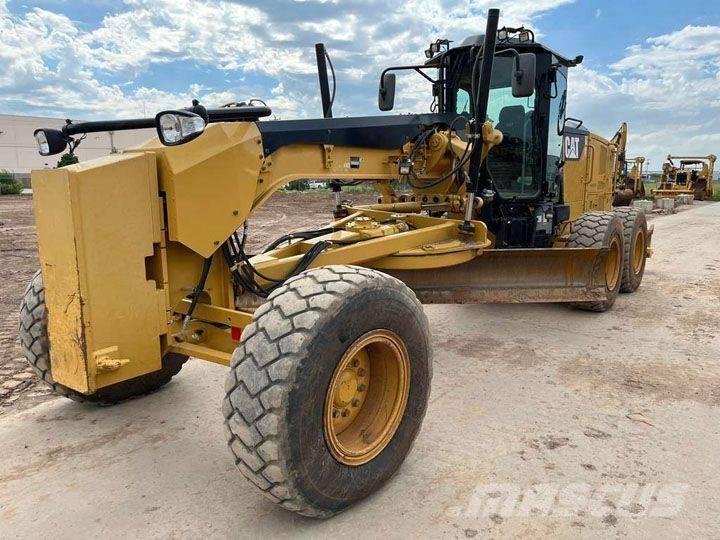 CAT 140 M 3 Gredere