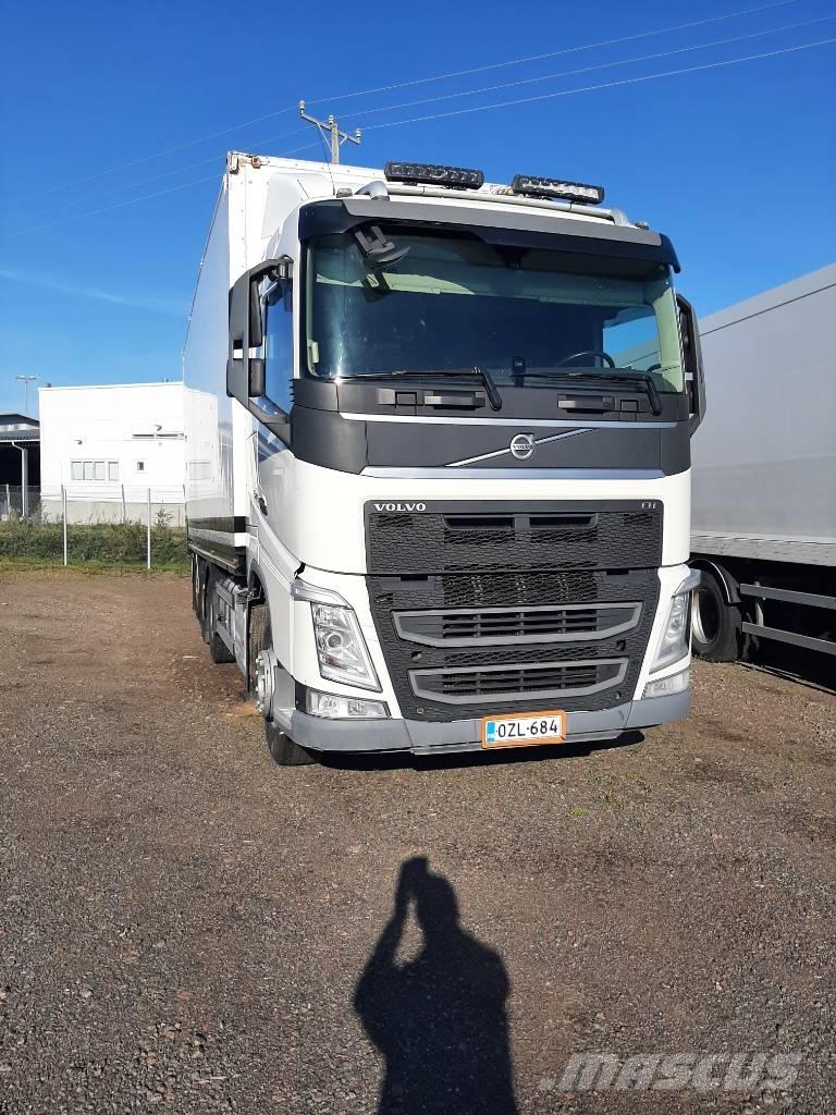 Volvo FH 13 Camion transport aschii