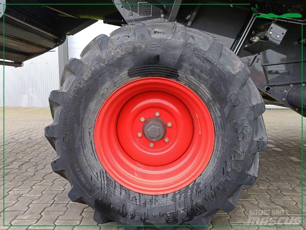 CLAAS Tucano 420 Combine de secerat