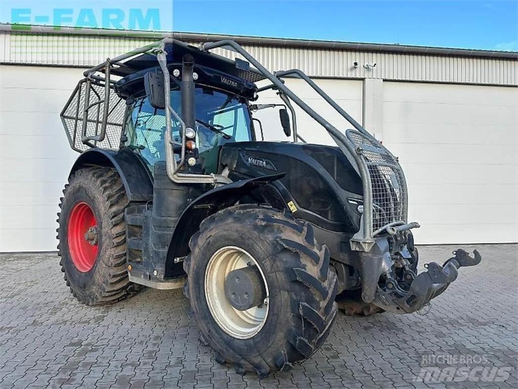 Valtra s 374 Tractoare
