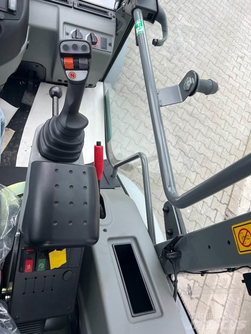 Kramer KL 43.8L Incarcator pe pneuri