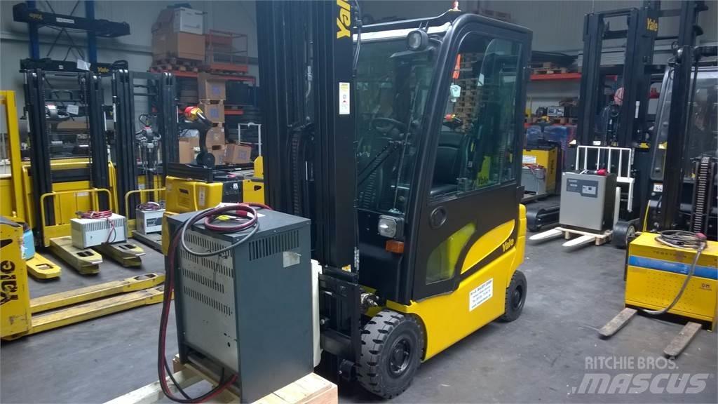Yale ERP16VF Stivuitor electric