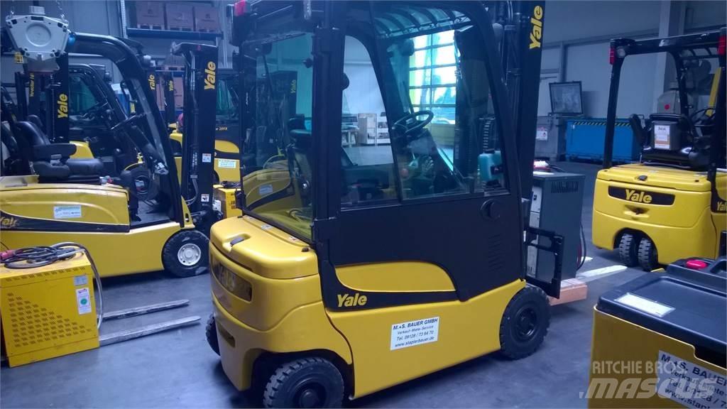 Yale ERP16VF Stivuitor electric