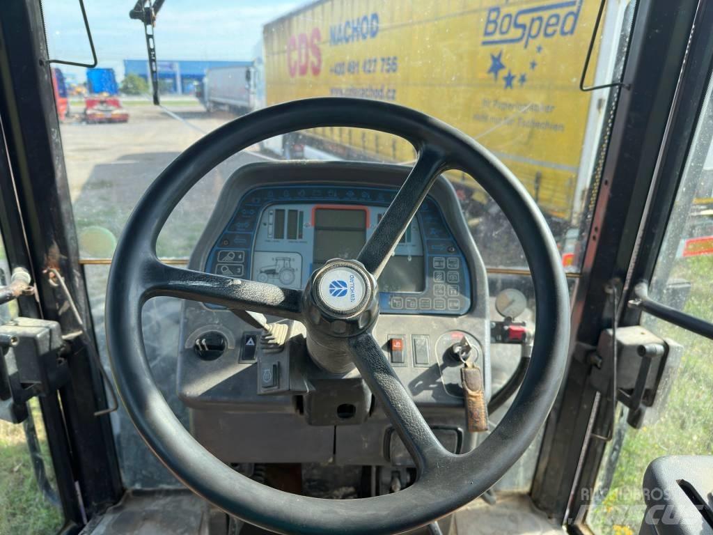 New Holland G 210 Tractoare