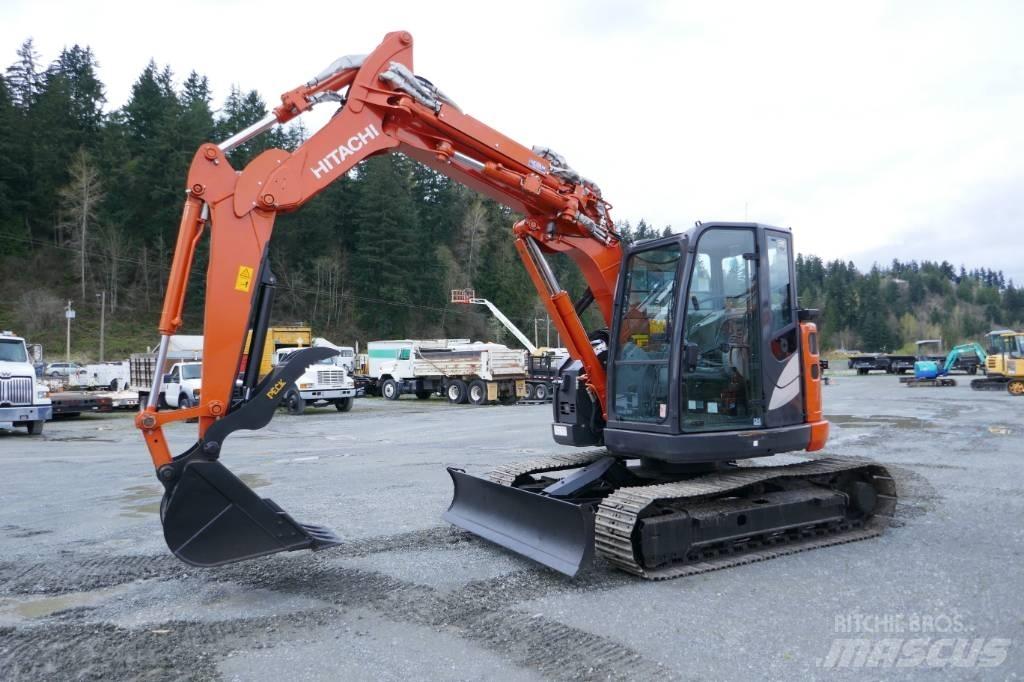 Hitachi ZX75UR-5B Excavatoare pe șenile
