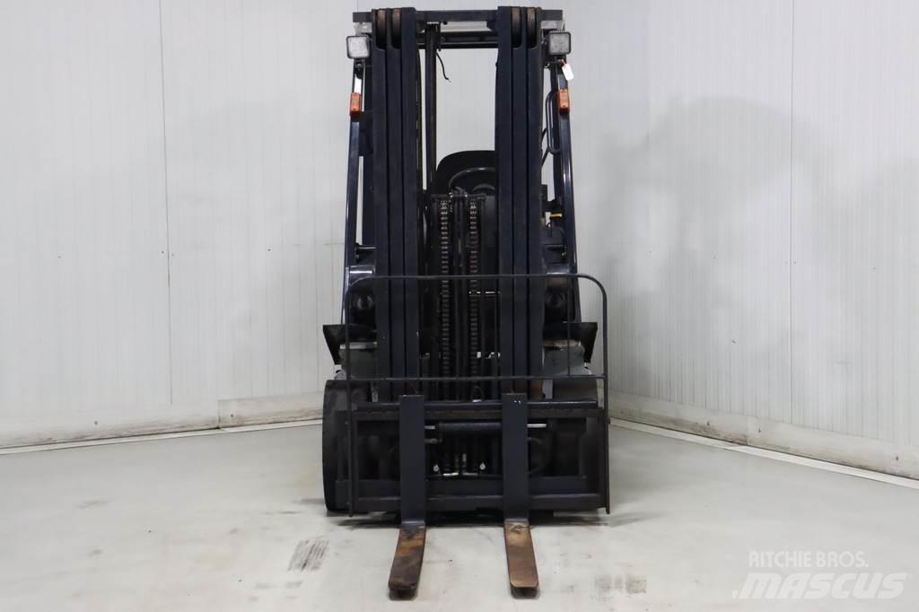 Nissan U1D2A20LQ Stivuitor GPL