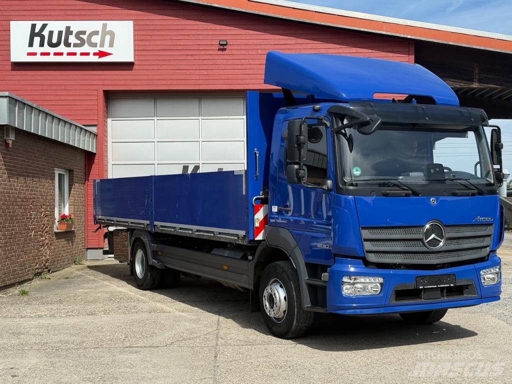 Mercedes-Benz 1630L Camioane platforma/prelata