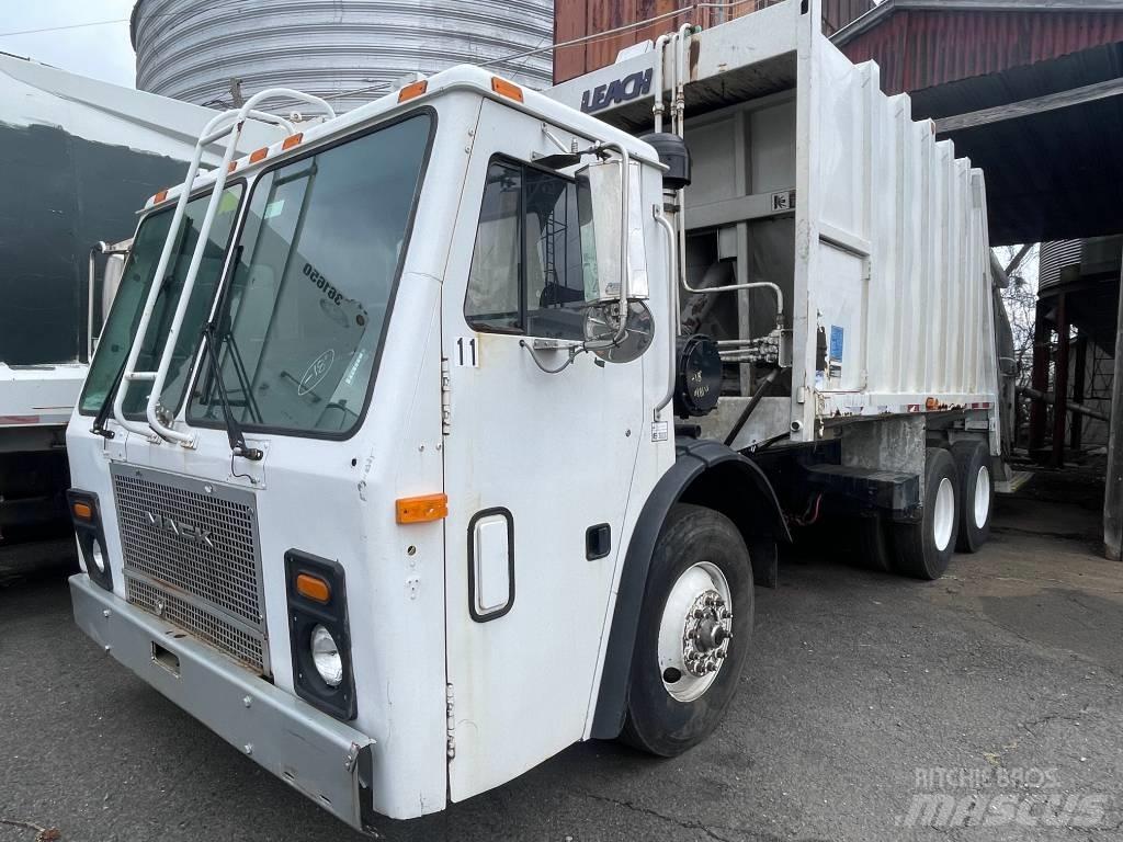 Mack LE613 Camion de deseuri
