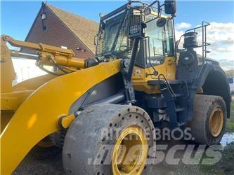 Komatsu WA 470 Incarcator pe pneuri