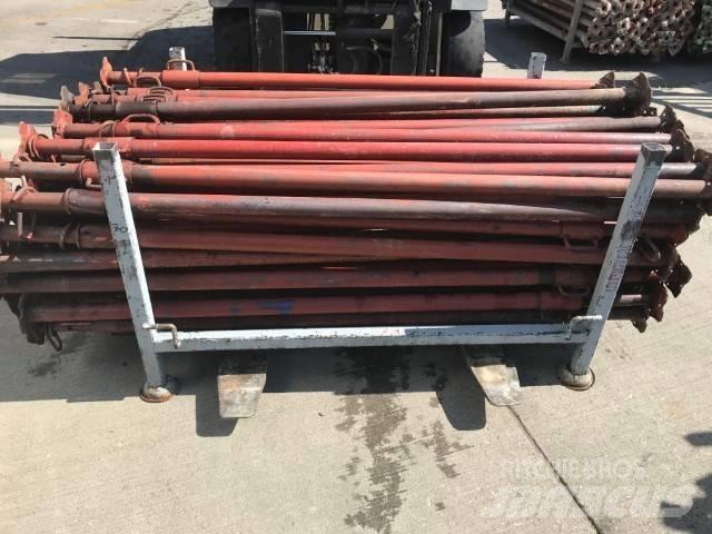  painted Props 3,60m Schele