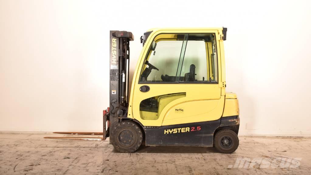 Hyster J2.5XN Stivuitor electric