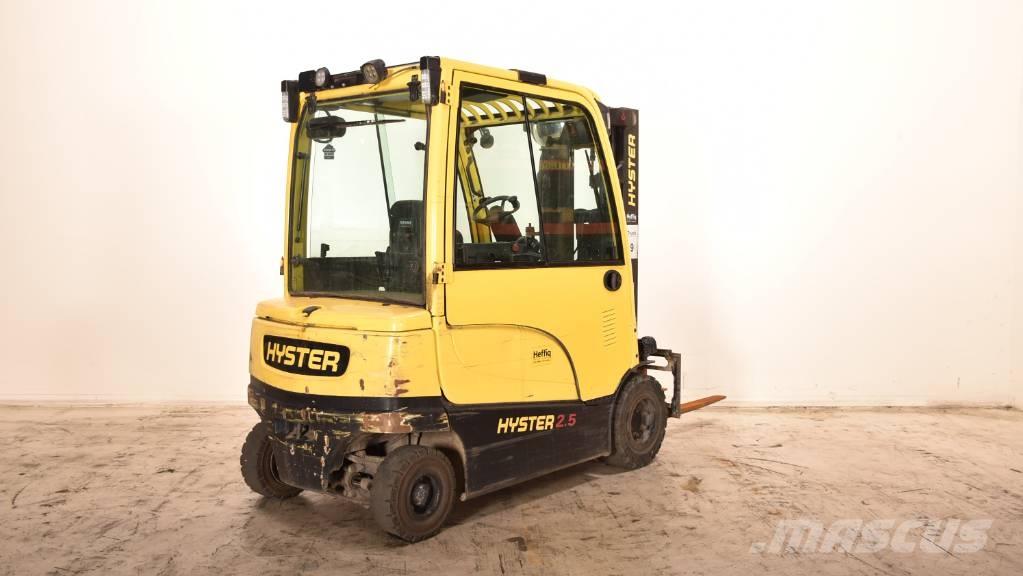 Hyster J2.5XN Stivuitor electric