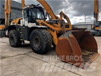 Liebherr L 566 Incarcator pe pneuri