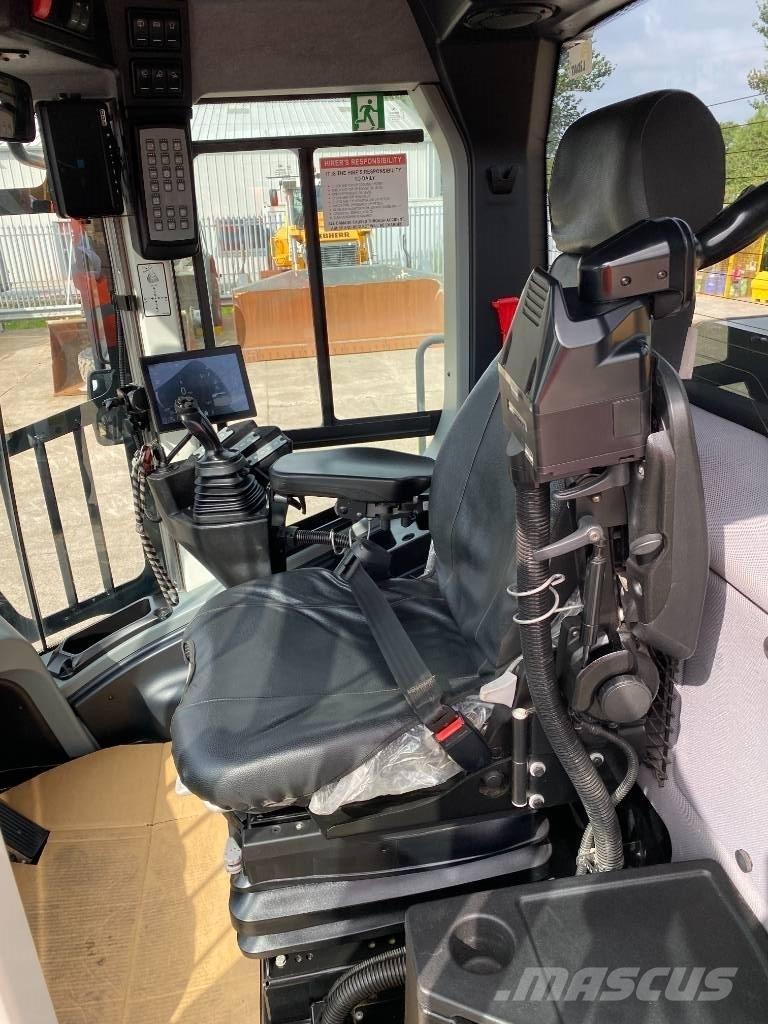 Liebherr L 566 Incarcator pe pneuri