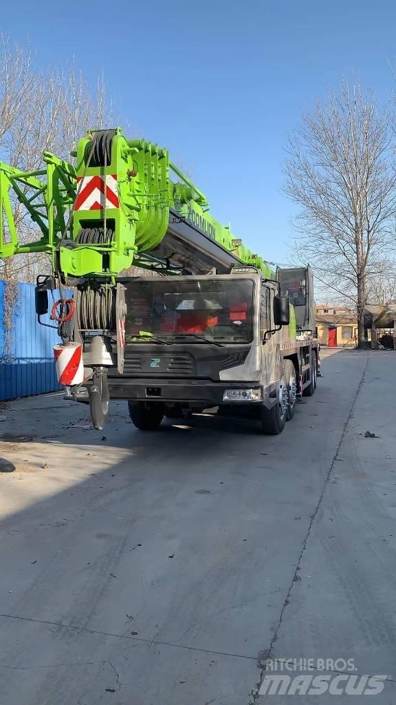 Zoomlion ZAT 300 Macara pentru orice teren