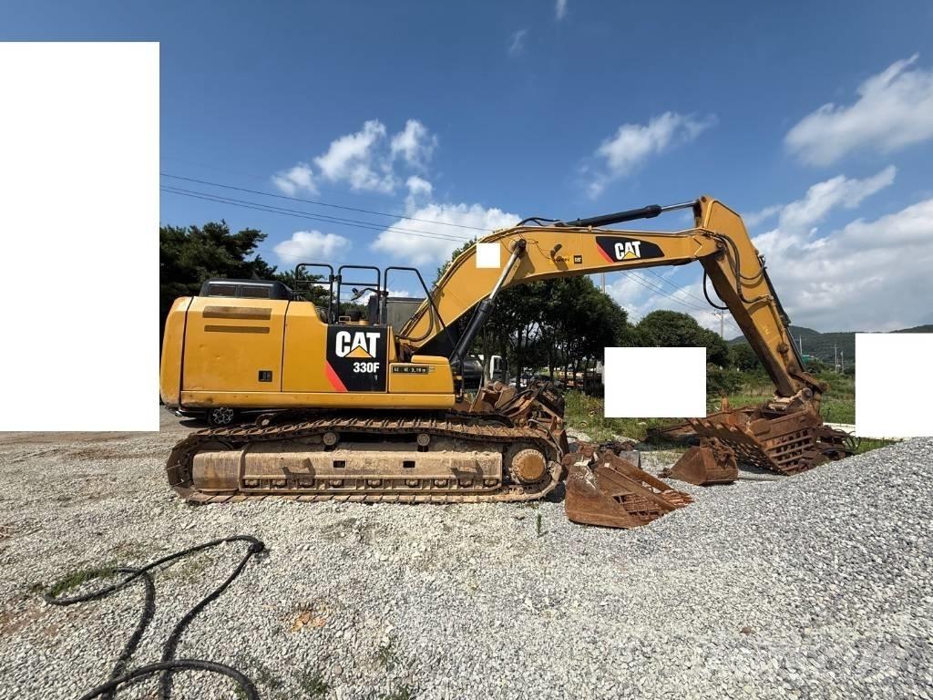 CAT 330FL Excavatoare pe șenile
