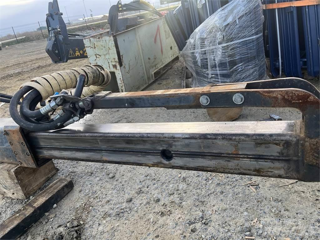 Loglift 210V Macarale pentru culegatoare