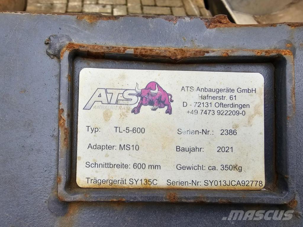 Sany SY135C Excavatoare pe șenile
