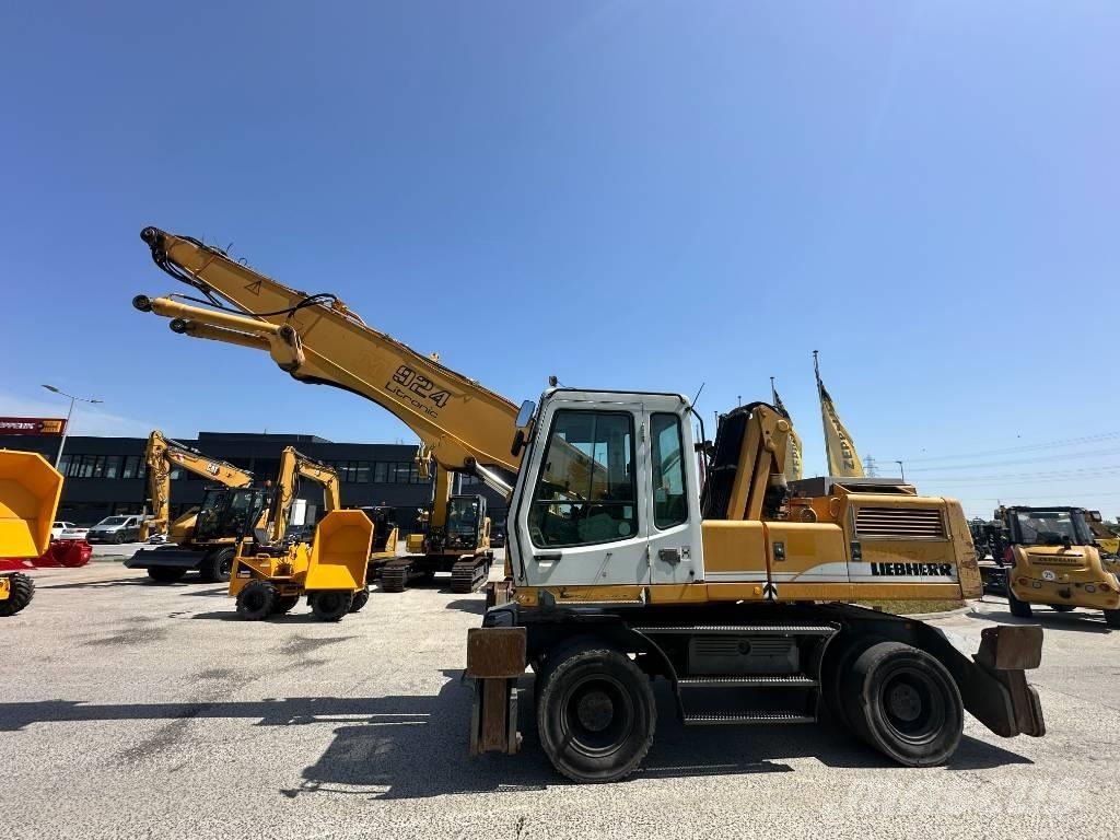 Liebherr A 924 Paleta de manipulare