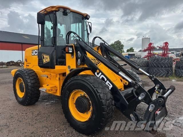 JCB 416 HT Incarcator pe pneuri