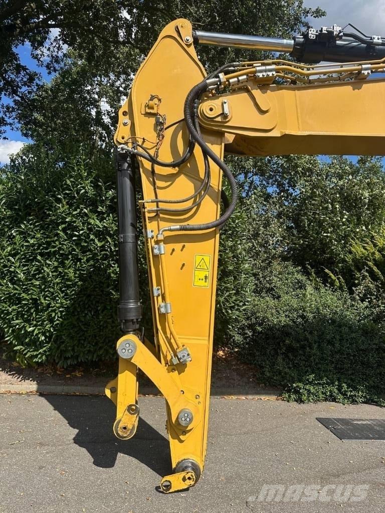 CAT 352 Excavatoare pe șenile
