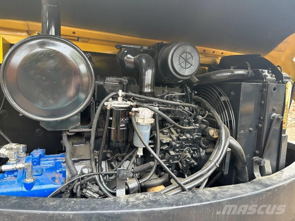 Hyundai 80-7 Excavatoare pe șenile
