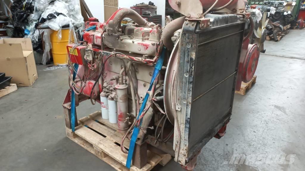 Volvo TD121G Motoare