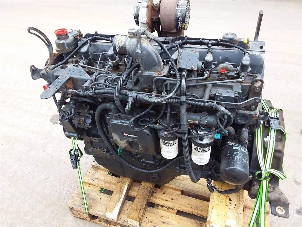 Sisu 66 Motoare