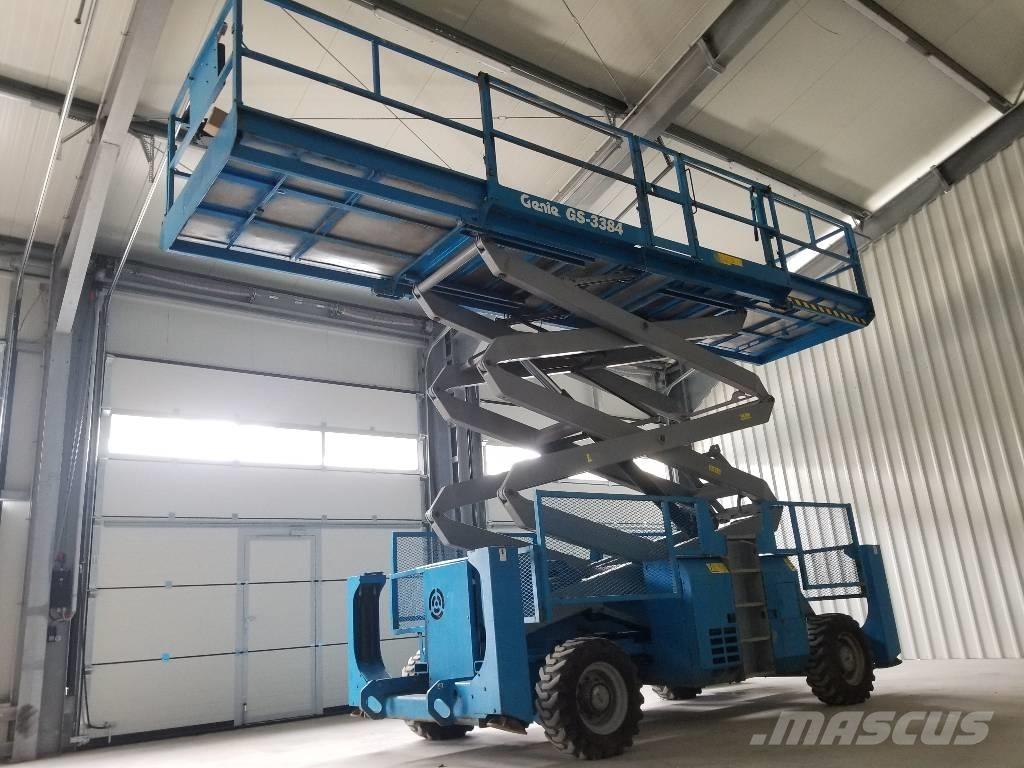 Genie GS3384 RT 4x4 Platforme foarfeca