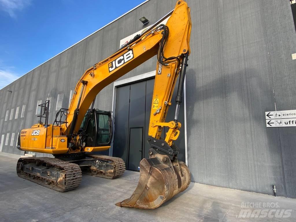 JCB JS 220 N LC Excavatoare pe șenile
