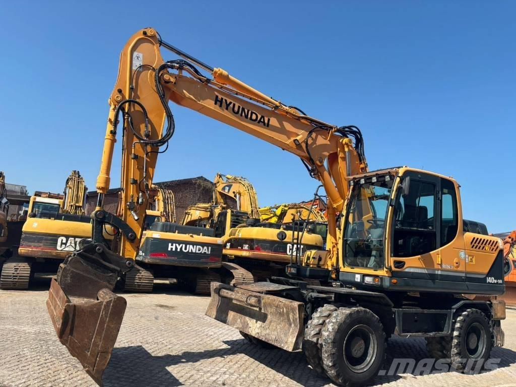 Hyundai 140W-9A Excavatoare cu roti