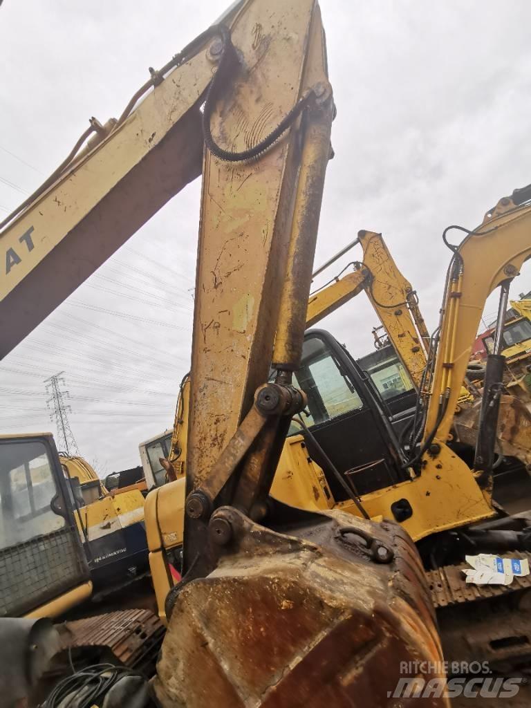CAT E 120 B Excavatoare pe șenile
