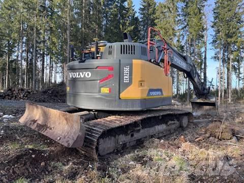 Volvo ECR 235 E Excavatoare pe șenile
