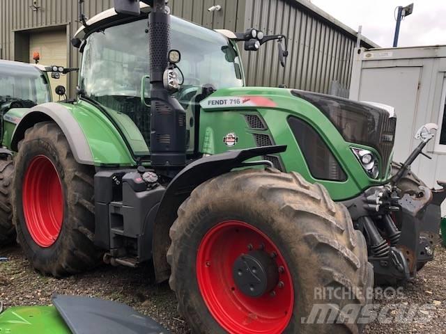Fendt 716 Profi Plus Tractoare