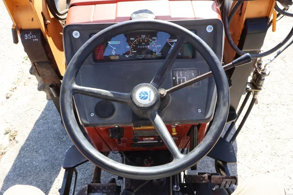 New Holland 70-56 Tractoare