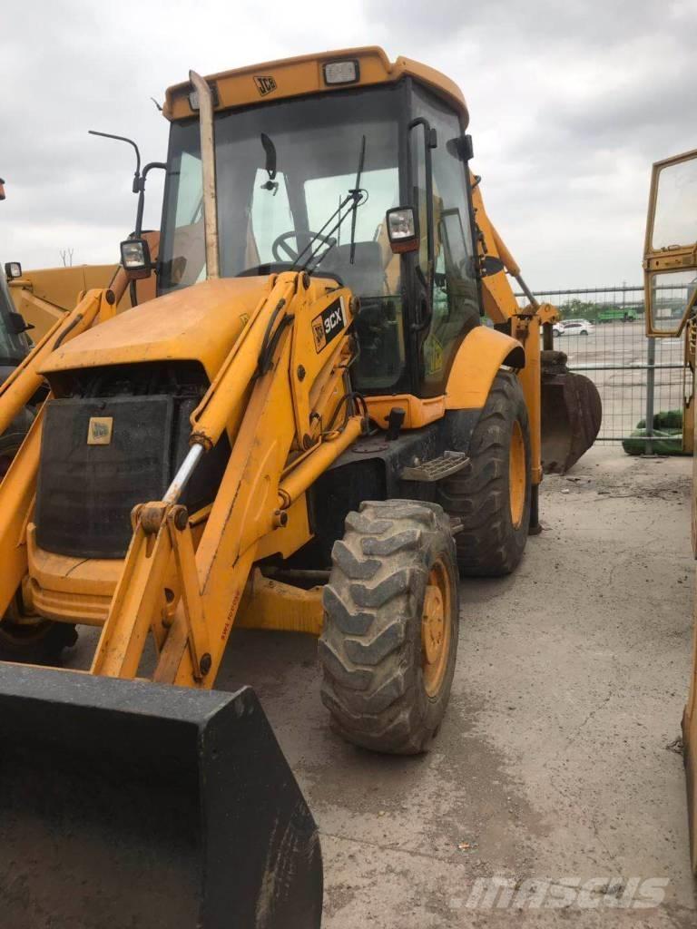 JCB 3CX Buldoexcavatoare