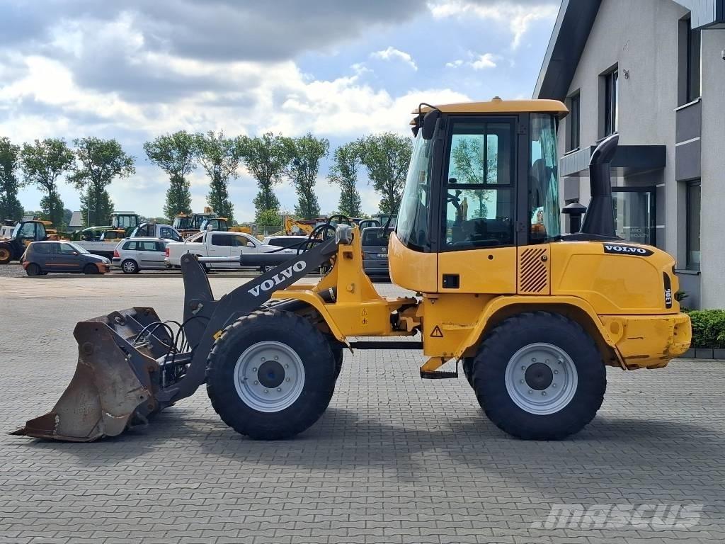 Volvo L 30 G Incarcator pe pneuri