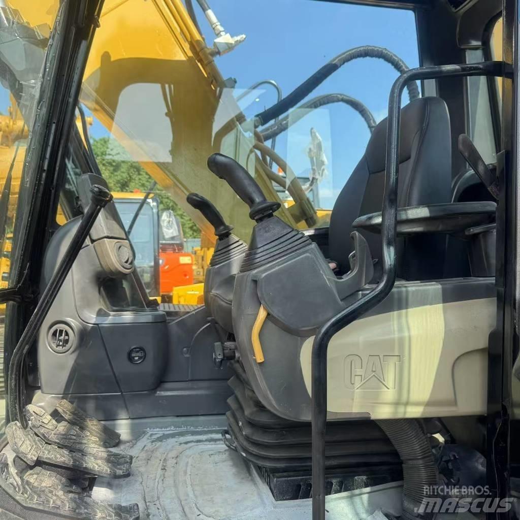CAT 315 D Excavatoare pe șenile
