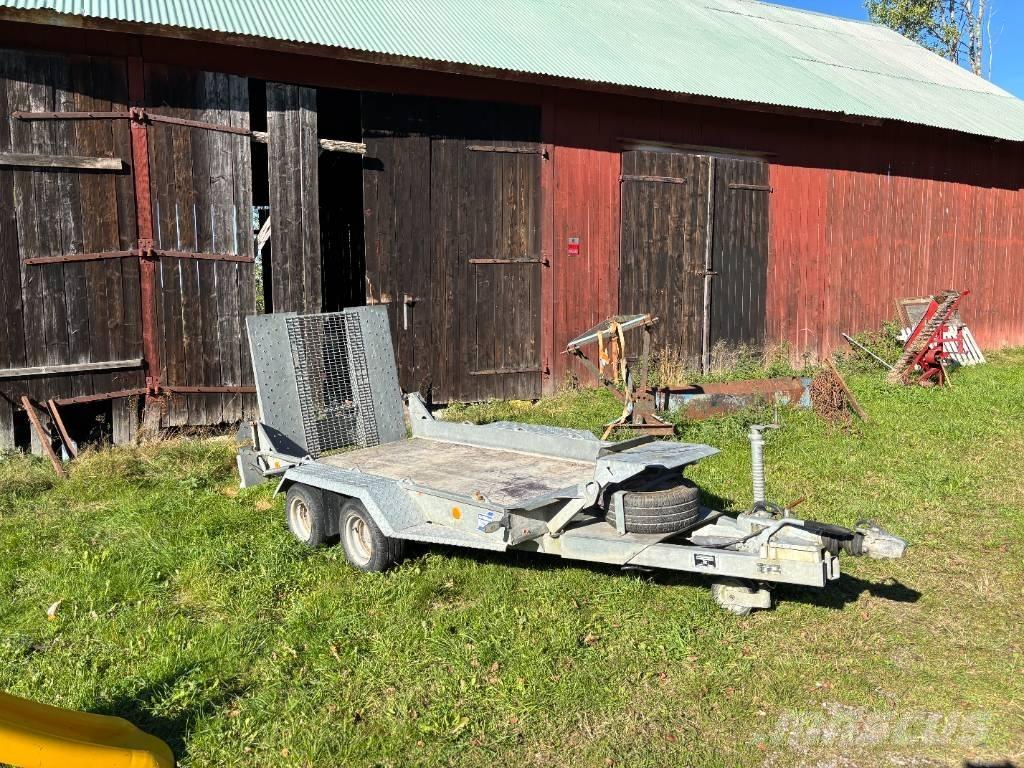 Ifor Williams 2 HB Incarcator agabaritic
