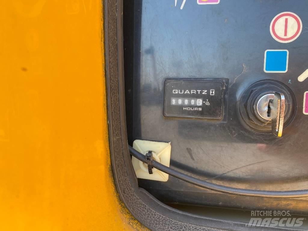 JLG 660 SJ Nacele cu brat telescopic