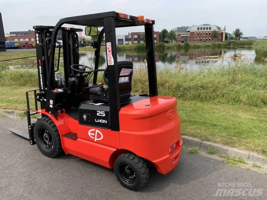EP EFL 252 XS Stivuitor electric