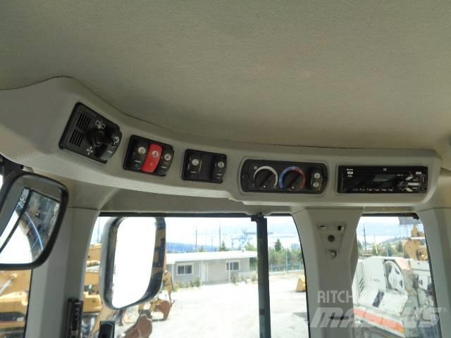 CAT 924 K Incarcator pe pneuri