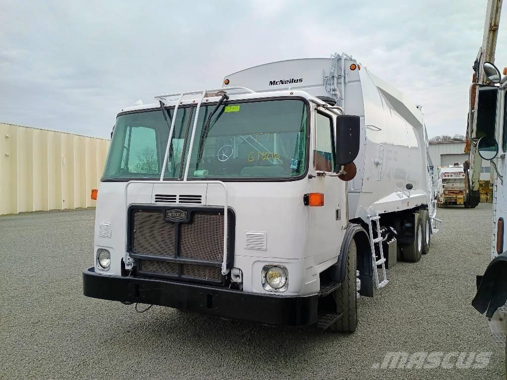 Autocar XPEDITOR Camion de deseuri