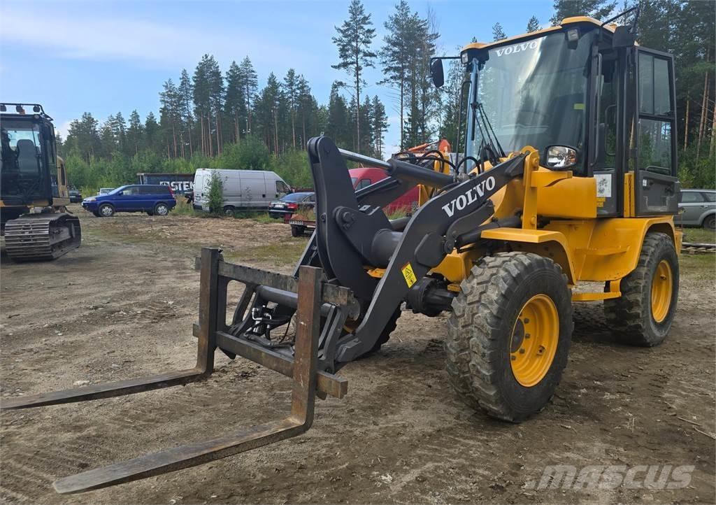 Volvo L30G Incarcator pe pneuri